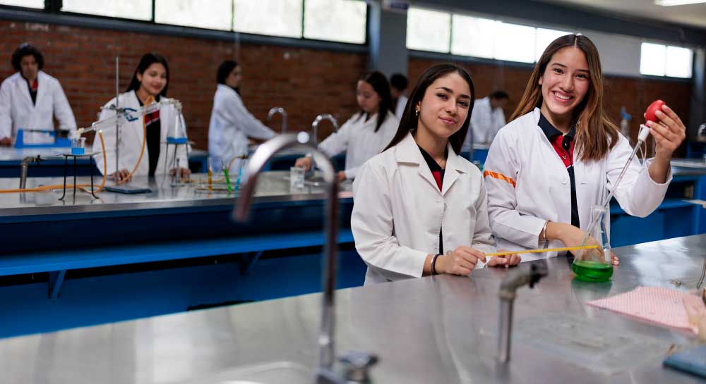 Rompamos las barreras de género en las ciencias exactas